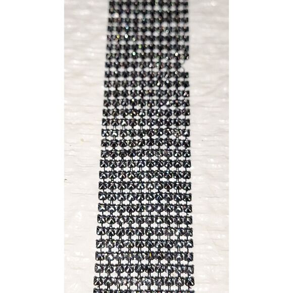 A Mesh Bracelet Gunmetal Gray Chainmail Steampunk Whimsigoth Medievel As-Is - Picture 4 of 10